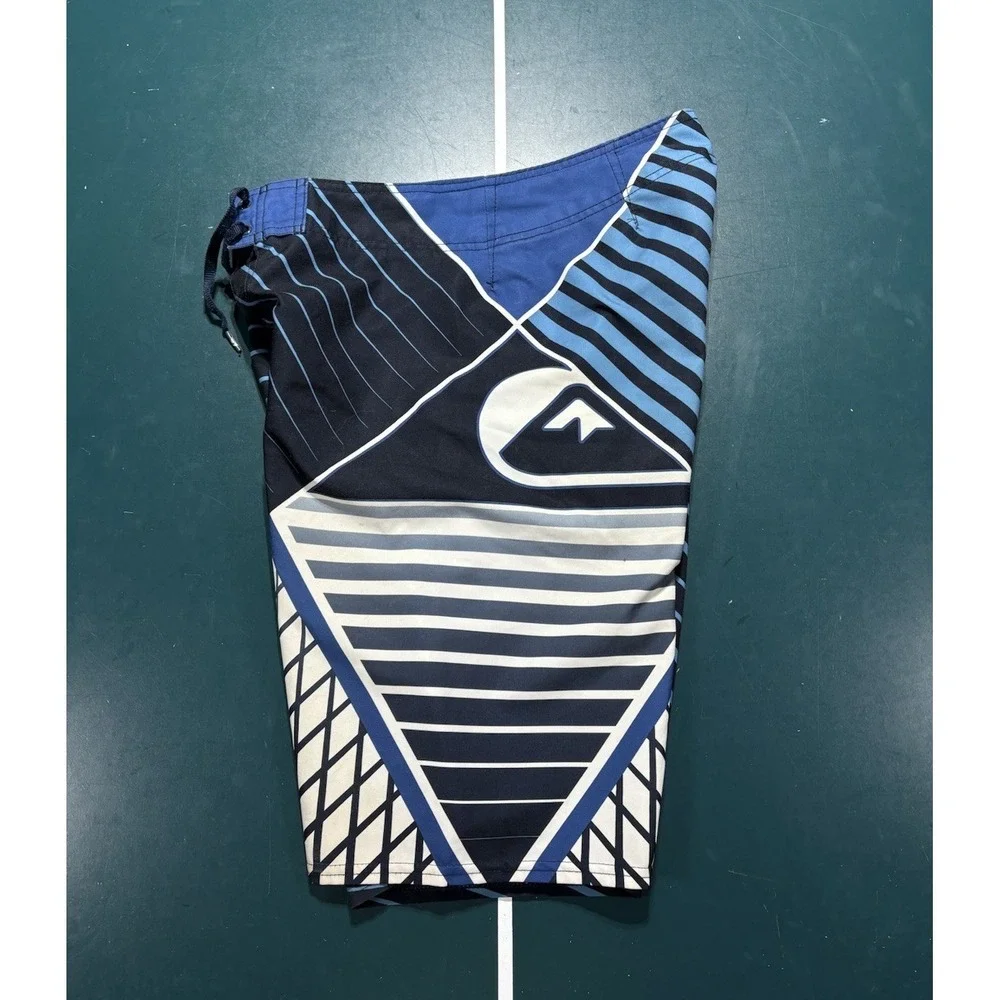 Vintage Quiksilver Board‎ Shorts Men's 30 blue Striped Spellout Surf Y2K RARE